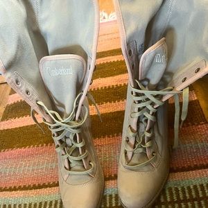 Timberland Size 10 Granny boots Light Khaki color